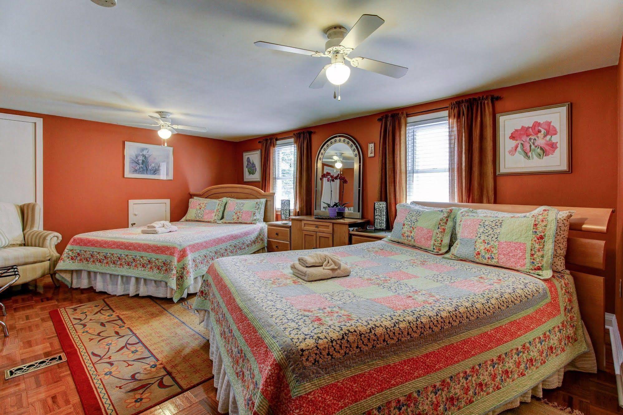 Williams Gate Bed & Breakfast Private Suites Niagara-on-the-Lake Zewnętrze zdjęcie