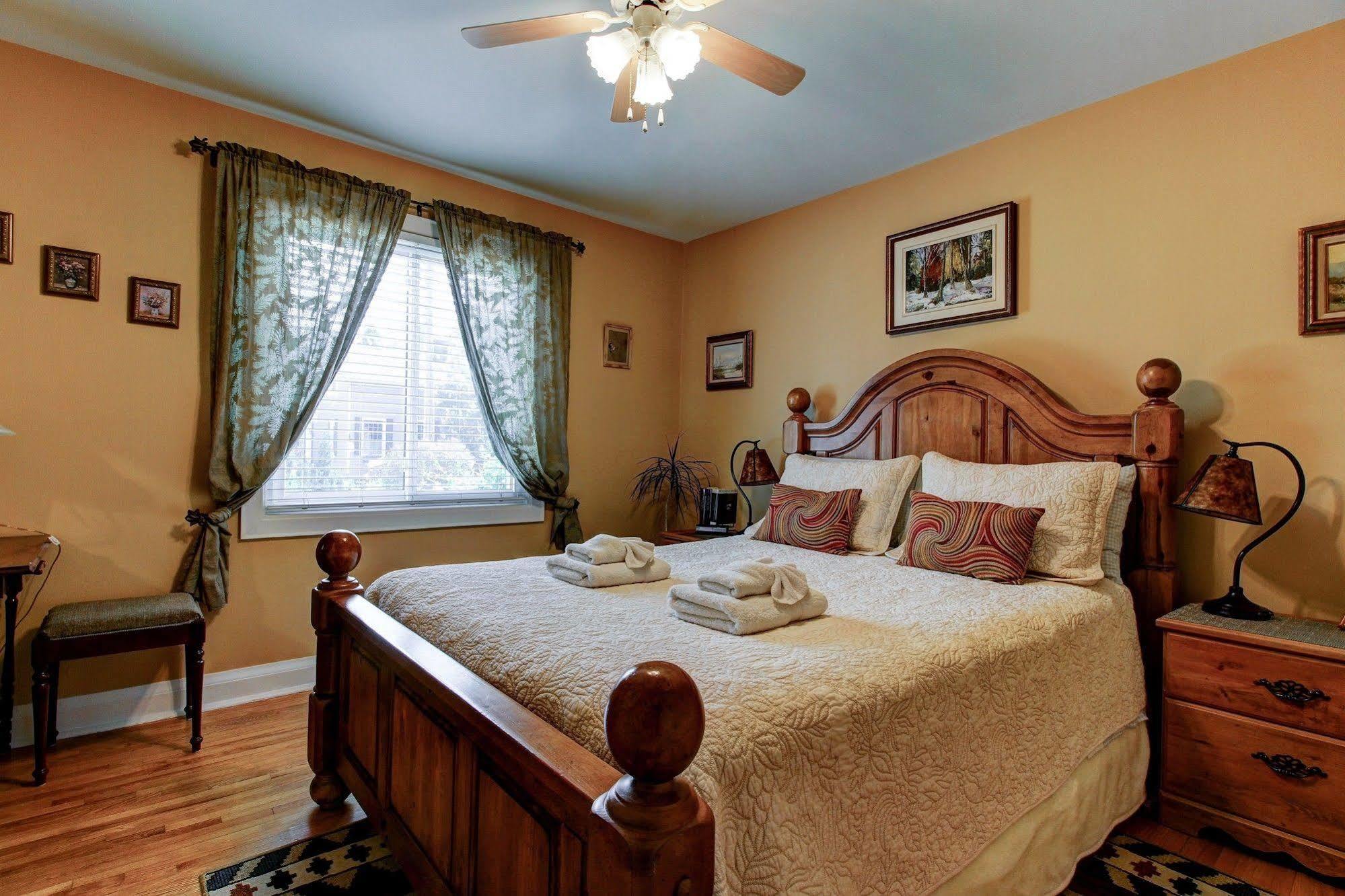 Williams Gate Bed & Breakfast Private Suites Niagara-on-the-Lake Zewnętrze zdjęcie
