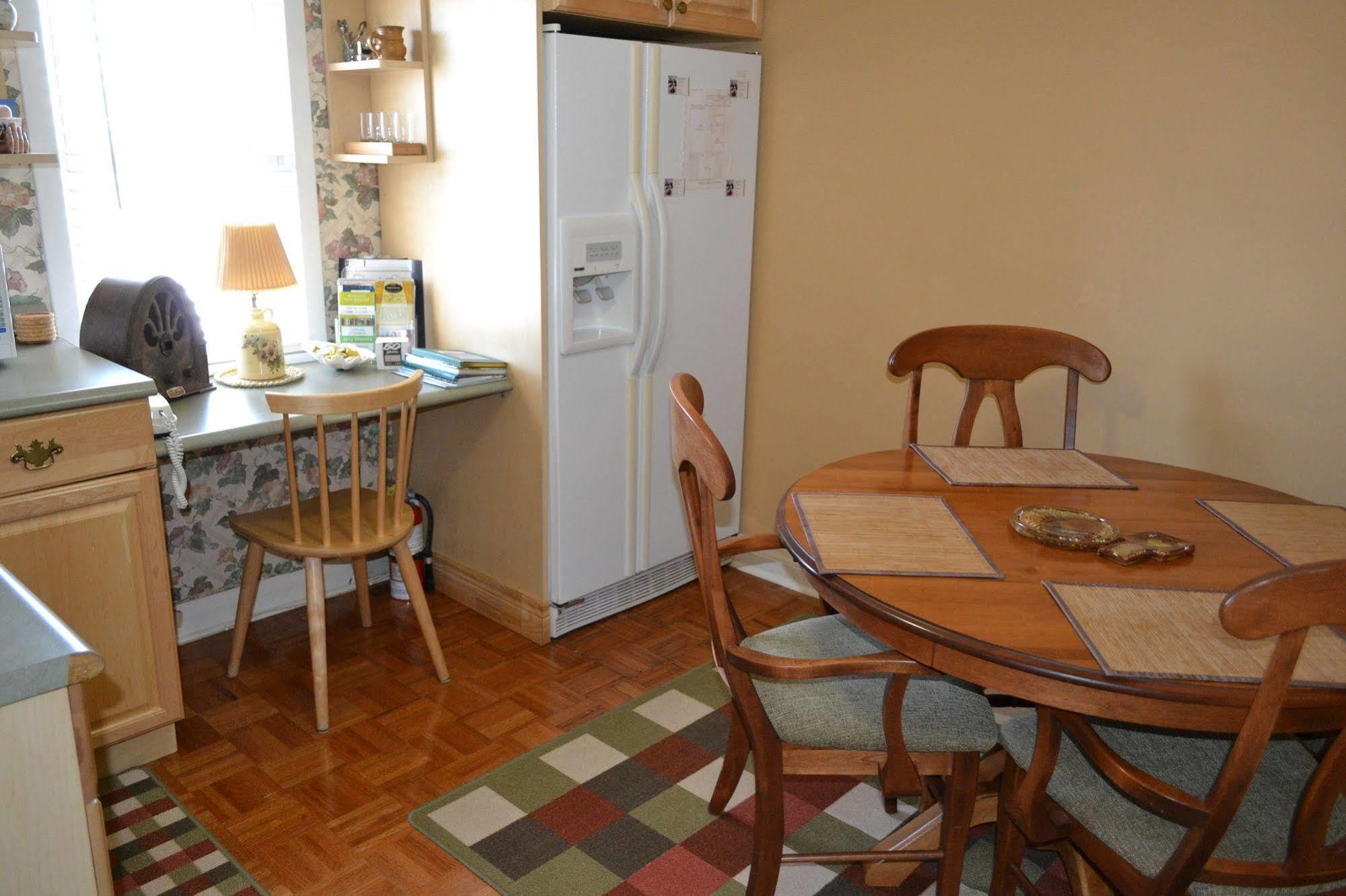 Williams Gate Bed & Breakfast Private Suites Niagara-on-the-Lake Zewnętrze zdjęcie